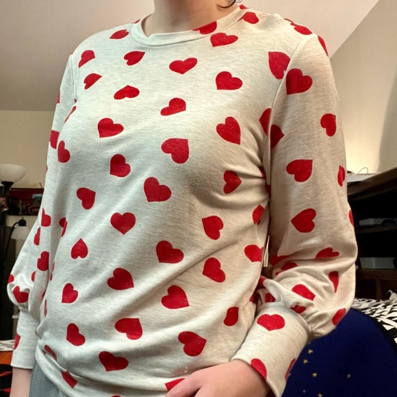 Valentine’s Day heart-pattern top - Picture 2 of 12